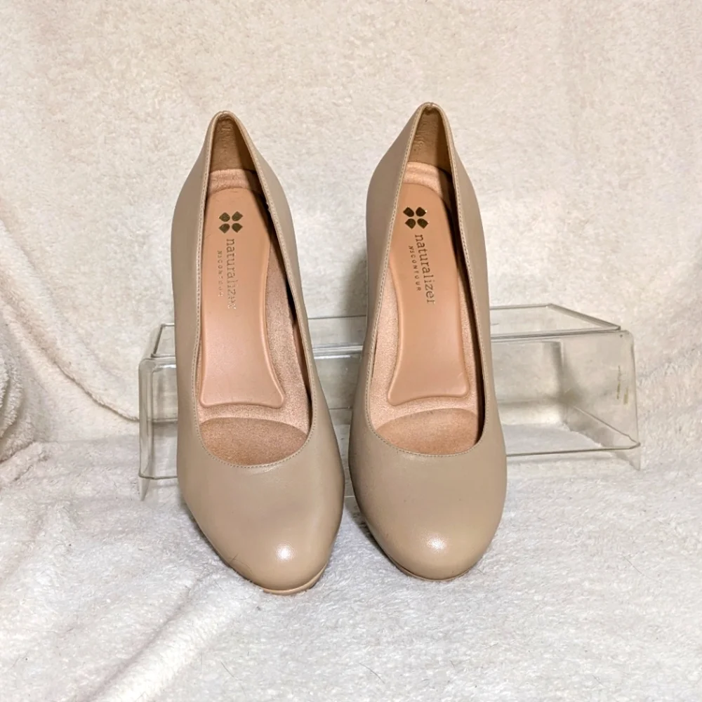 Women's Naturalizer Michelle Nude Pump,‎ Contemporary, Business, Event, Sz 9.5